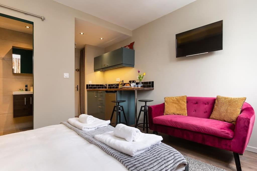 Beautiful Cosy, Modern In Centre Apartamento